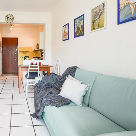 Mono Le Lecce 53 Iris Апартаменты *