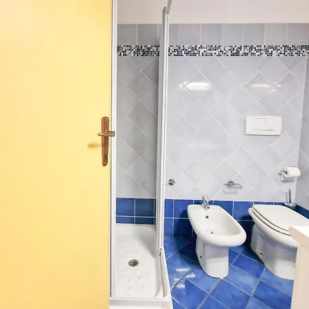 Апартаменты Mono Le Lecce 53 Iris